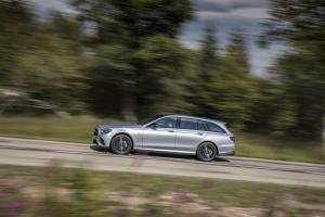 Mercedes-Benz E300 de 4Matic AMG Line Estate 2020 года  (WW)